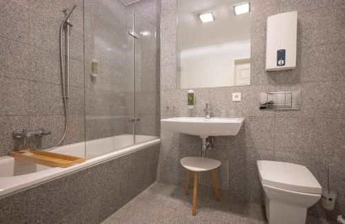 Apartment in Schloßchemnitz l Aufzug l W-Lan l Badewanne - Foto 22