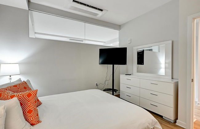 Global Luxury Suites Capitol Riverfront - Photo 2