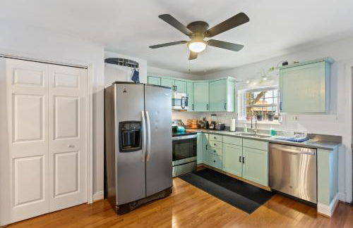 Pristine Townhouse With Rooftop Deck Near Canton! - Foto 14