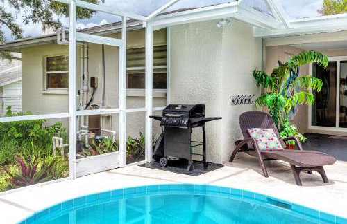 Modern Home, Heated Pool, Close to Beaches! - Foto 9