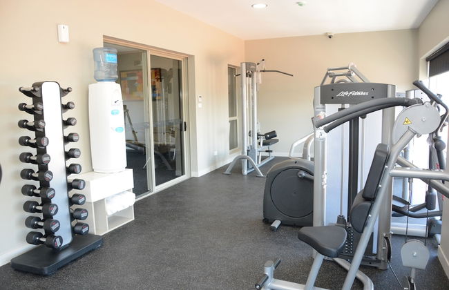 Ratsun Nadi Airport Apartment Hotel - Photo 26