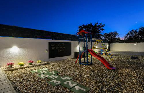 Holiday home Aprilis with pool, jacuzzi and sauna - Foto 57