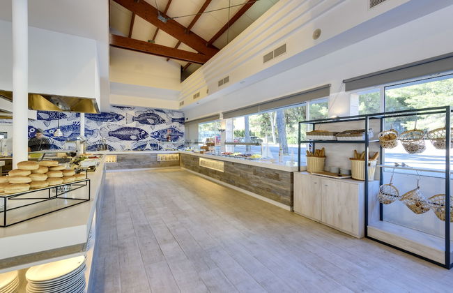 Aparthotel Green Garden - Photo 1