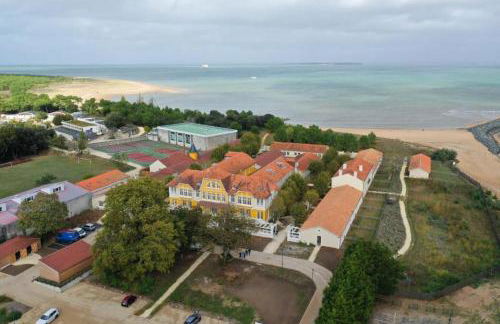 Plages à 50m - Spacieux appartement T4 - 8 couchages - résidence premium au calme - nature, village et port à pieds - Foto 1