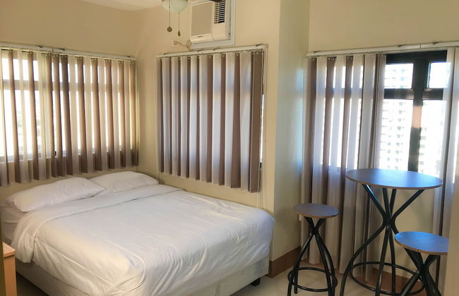 2 Bedroom Condo at Midpoint Residences With City View - Foto 2