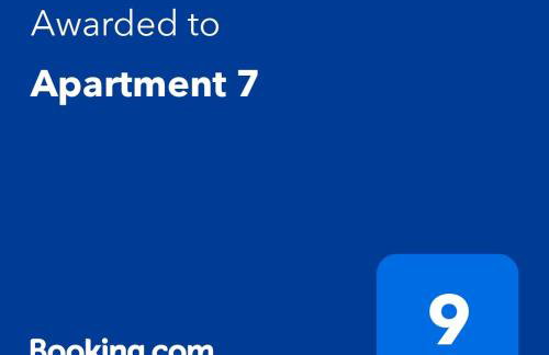 Apartment 7 - Photo 2