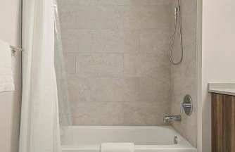 Sage Modern Apartments Near Union Park in West Loop - Photo 23