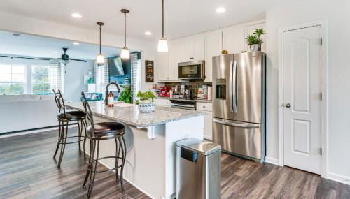 2 Mi to Hollywood Casino Charles Town Townhome! - Foto 2