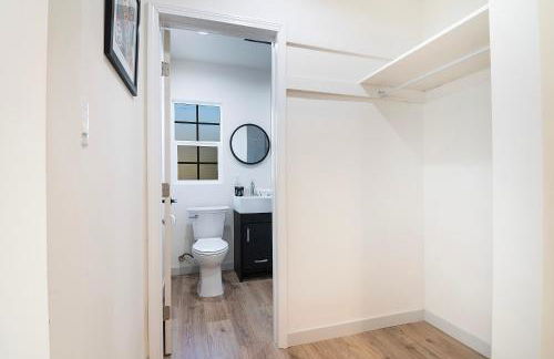 Freshly Renovated Studio for Two in the Heart of LA - Foto 7