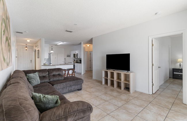 5/3 Pool Home Located in Sunset Ridge Community! - Foto 2