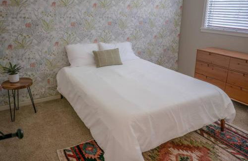 Pet-Friendly Aggie Village - Fire Pit Games and walk to Texas AnM - Foto 11