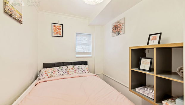 2-bed - Sleeps 4 - With Garden - Foto 2, Habitación