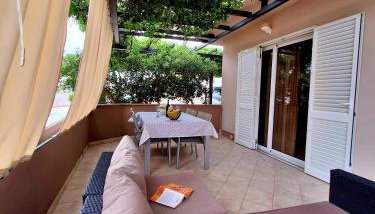 The Golden Island apartments - Photo 1