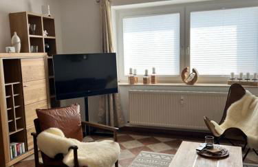 Sehr schöne Wohnung,komplett neu eingerichtet - Foto 7