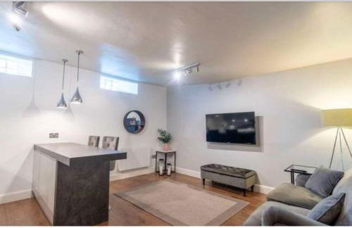 The Gardners apartment in City centre with parking - Foto 22