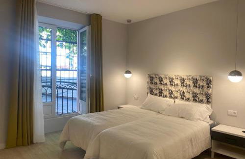 APARTAMENTOS LA FLORA BURGOS todos con aire acondicionado y ascensor - Foto 43