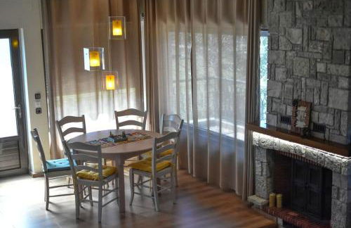 Lake Plastira Lodge - Photo 18