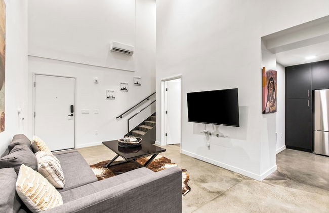 Urban Loft in Redmond Core - Photo 1