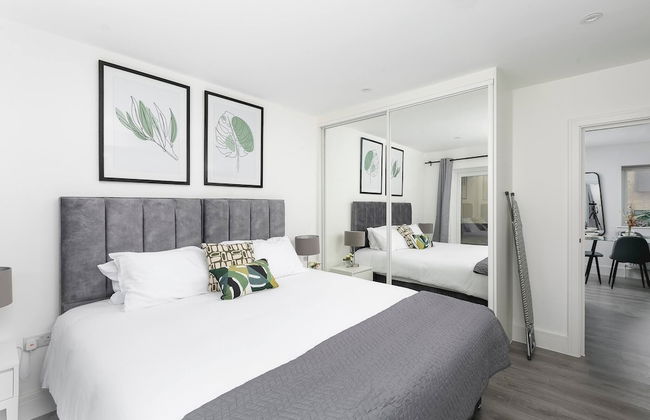 Skyvillion -vineyard Court- Enfield 1-bed Wgarden - Photo 2