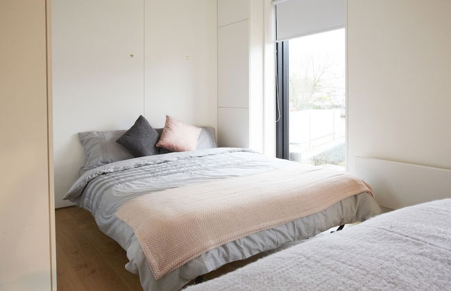 Stylish modern home in Manchester city centre with parking - Photo 28