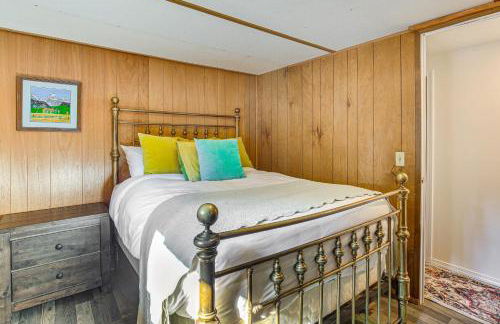 Woodsy Cabin Retreat about 4 Mi to Crescent Lake! - Foto 17