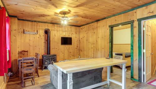 10 Mi to Gore Mountain! Pet-Friendly Cabin - Foto 4
