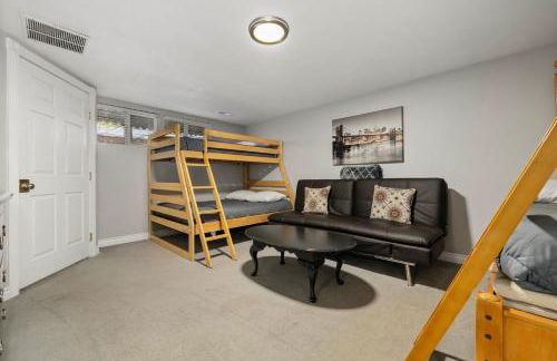 Spacious Family Home with Garage Game Room and Office! - Photo 30