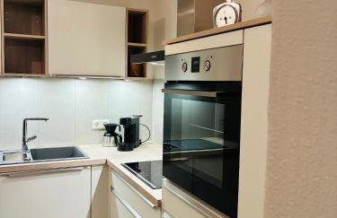 Modernes Apartment "Rebennah" Küche, Top Anbindung für Urlaub & Beruf - Photo 5