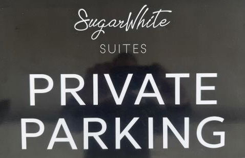 Sugarwhite Suites with Private not Heated Pool - Foto 31