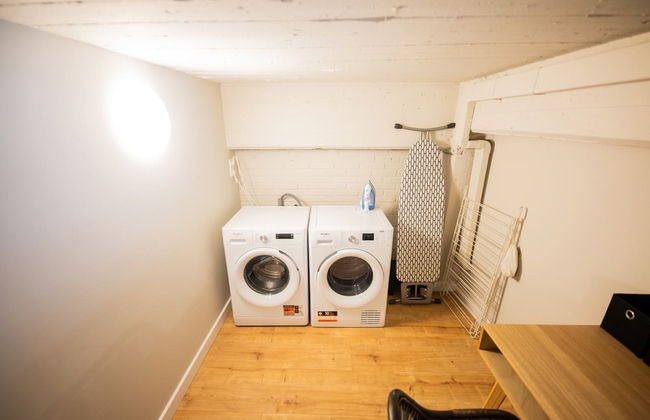 3 Bedroom Serviced Apartment -bsh- - Photo 54