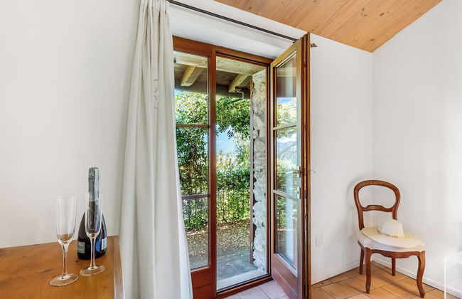 Romantic Sweet Balcony - Photo 21