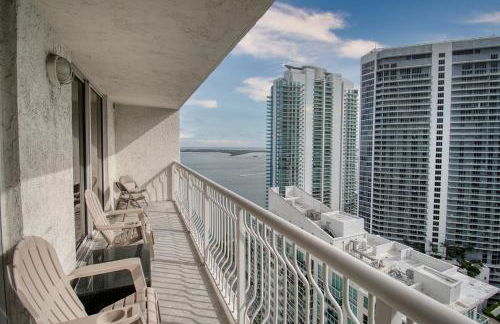Upscale Apartment in the Heart of Brickell - Foto 68