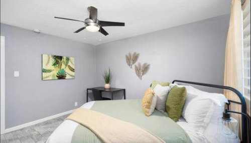 5BR with Pool & Backyard ParadiseSleeps 10 Guests - Foto 5