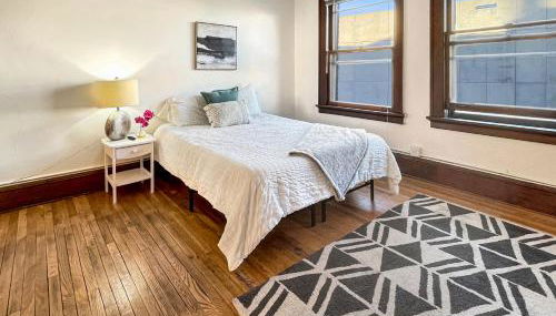 1 Bed Apt on Grand - Walk to 3 Breweries! - Foto 5