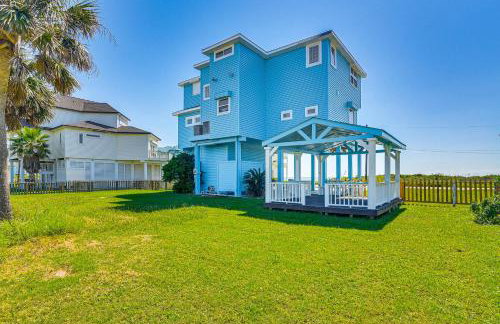 Walk to Beach Home with 2 Decks in Galveston! - Foto 31