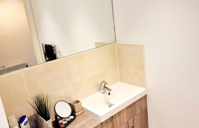 Beautiful 2-bed Apartment in Milton Keynes - Foto 19