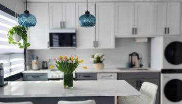 Luxury Modern Loft with Balcony Near MetLife & NYC - Foto 5