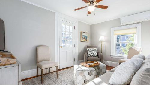 Richards Retreat Walk to Downtown Washer-Dryer - Foto 2