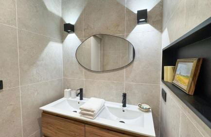 Maison Climatisée 5min Cité Terrasse et Parking AK - Foto 22