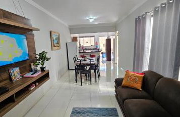 Casa confortável, com 3 quartos, bem localizada! - Photo 1