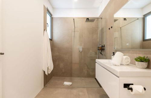 Elysium São Vicente - Designer Villa with Ocean View, Heated Pool, Jacuzzi & Sauna - Foto 44