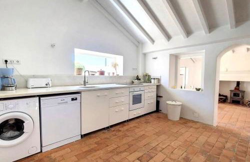 Casa Típica com Pátio e Tanque - Foto 24