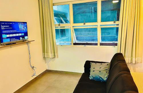 02 - ESTÚDIO NA SAVASSI com Wi-fi, TV, Vaga de garagem, Cozinha completa - Foto 21