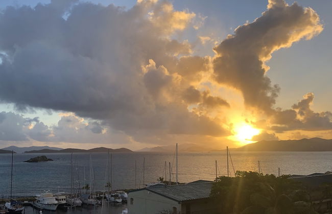 Sapphire Beach Villa - Photo 35