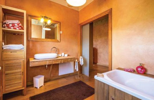 Nice Home In Plaski With Sauna - Photo 7