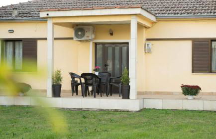 Garden Paradise in Megalochori Trikala - Foto 1