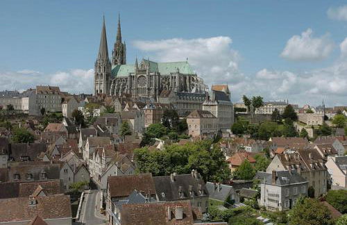 Studio central, parking, lit Queen size par ALP Chartres - Photo 19