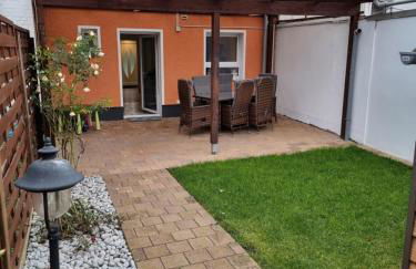 Gästehaus-Ferienwohnung-Appartement mit Terrasse - Nähe Kliniken/ Herzzentrum - Foto 1