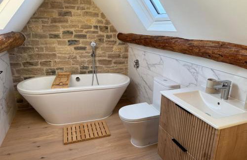 Luxury Lechlade cottage - Character and charm - Photo 2