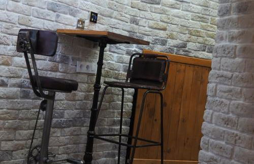 Tiny apartment on the roof touching Gibraltar - Foto 31